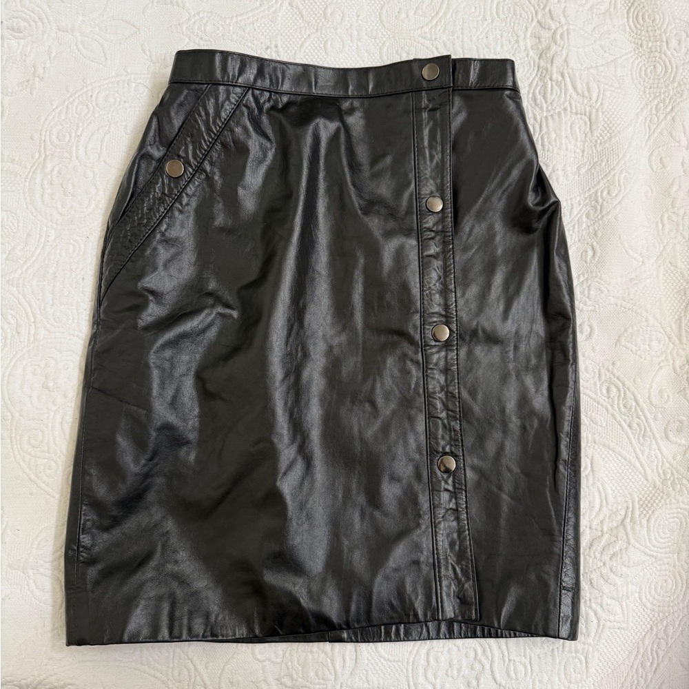 Vintage Black Button-Front Pencil Skirt